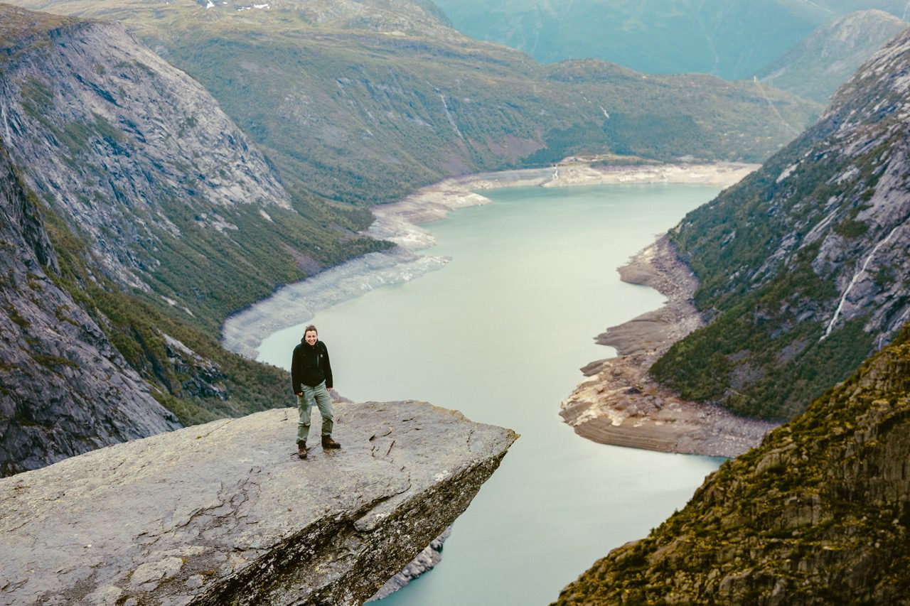 wandern norwegen trolltunga